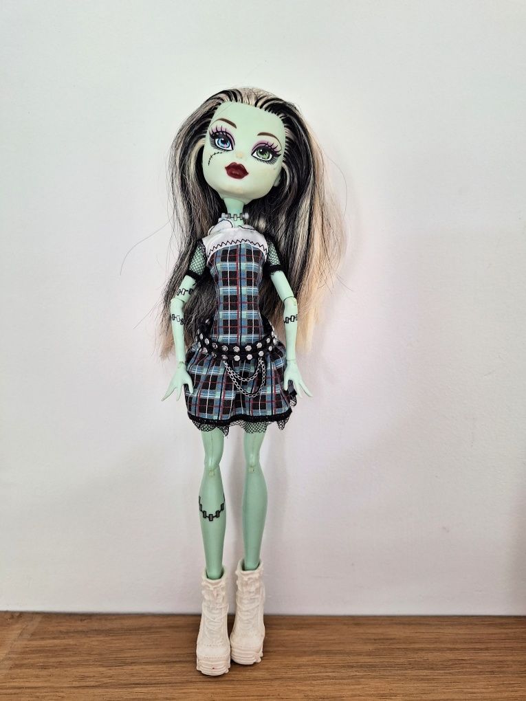 Кукли LOL Monster high Barbie
