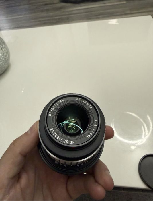 Obiectiv TT Artisan 23mm F1,4 montura Canon