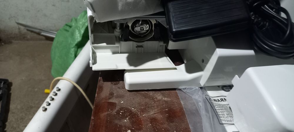 Продаётся швейная машина