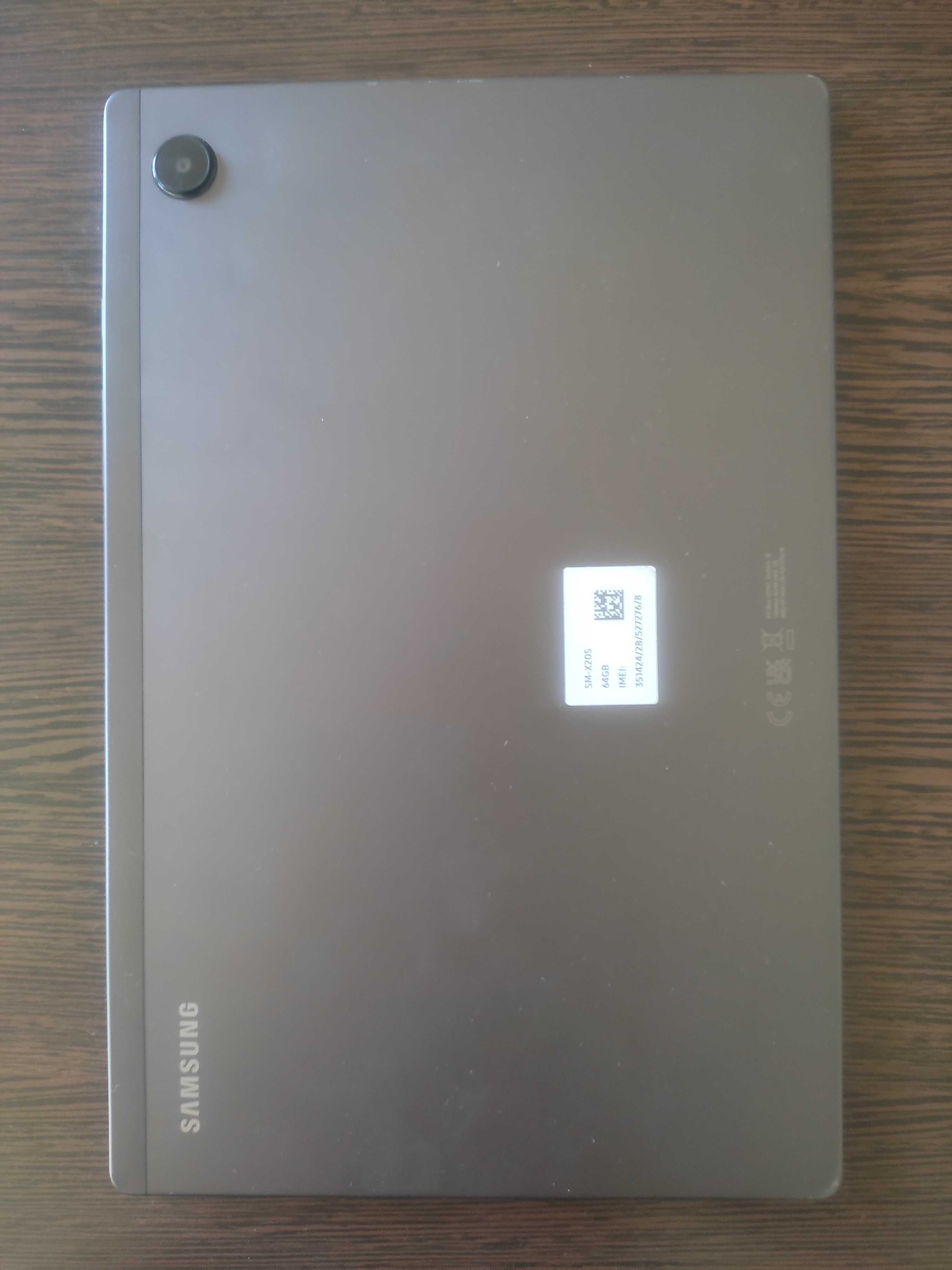 Таблет Samsung A8