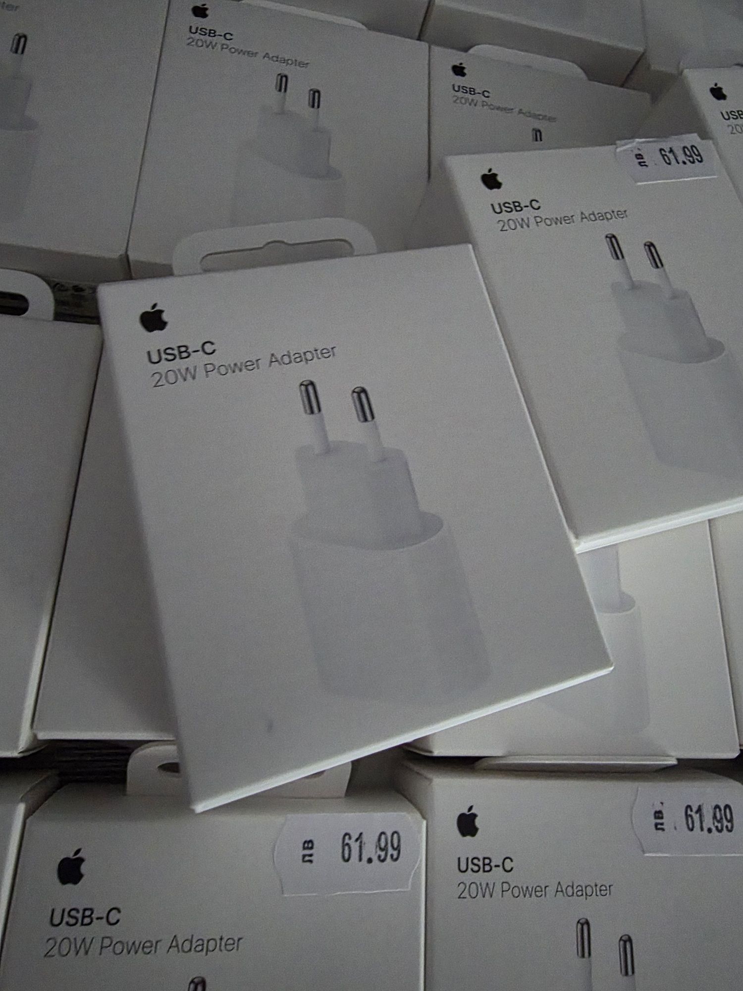 APPLE 20W Оригинален адаптер  за бързо зареждане на iPhone