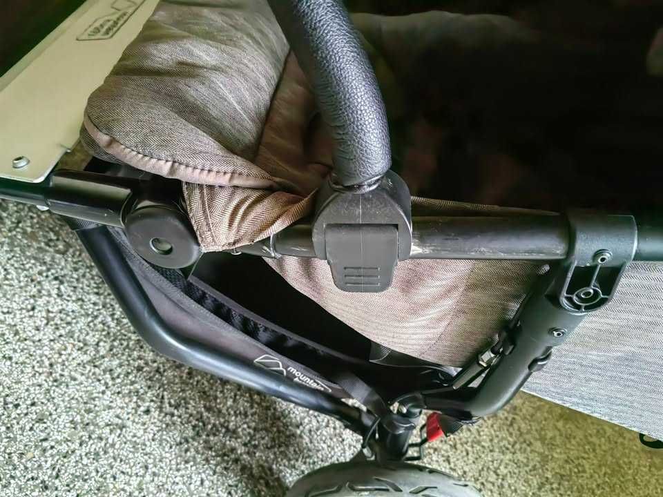 Mountain Buggy Количка Duet Luxury