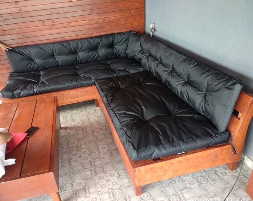 Saltele burete, saltele butoni, saltele impermeabile gradina