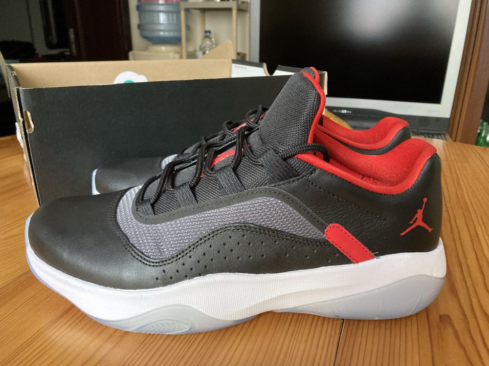 Мъжки оригинални маратонки Nike Air Jordan