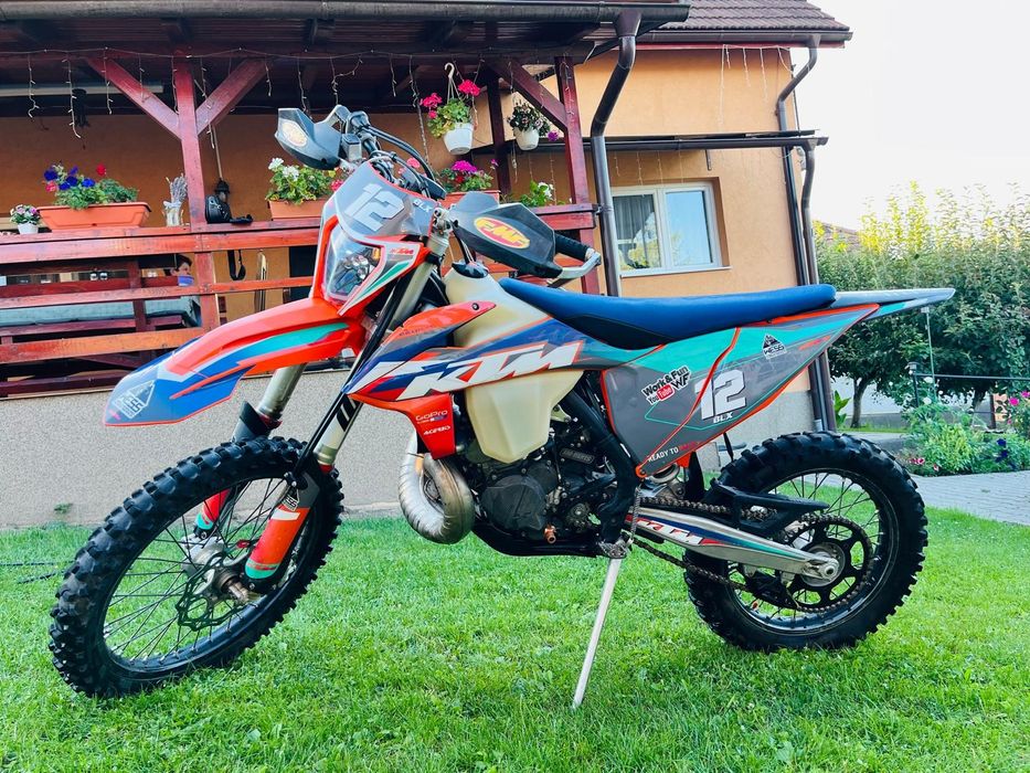 Vand Motor enduro  cross KTM exc 250 din anul 2020 cu 240 ore