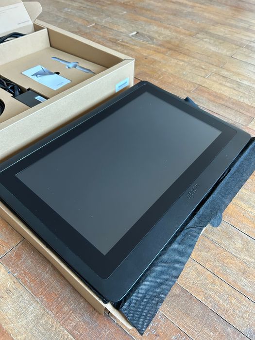 Tableta grafica Wacom Cintiq 16