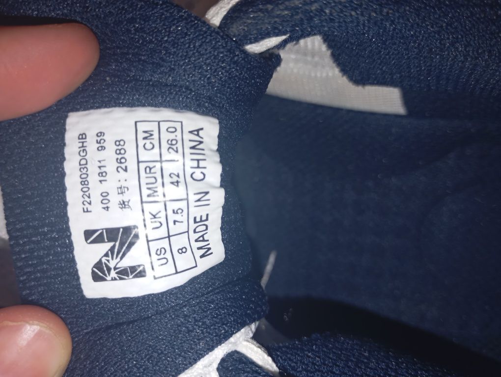 Продом кроссовки new balance