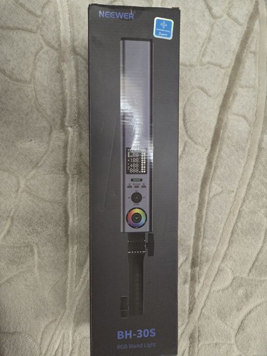 Siyomkala uchun led lampa harhil rang buladi