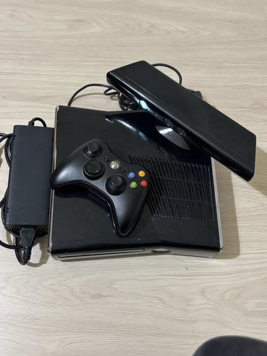 Xbox 360, Kinect, Modat, maneta originala, 250gb