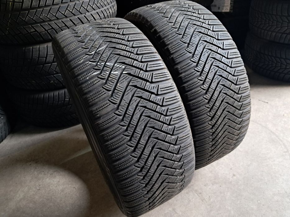 Anvelope second iarna 225 45 R17 Laufen