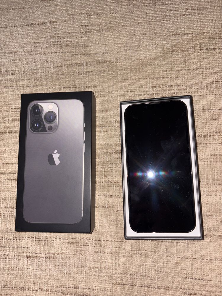 Продавам Iphone 13 pro