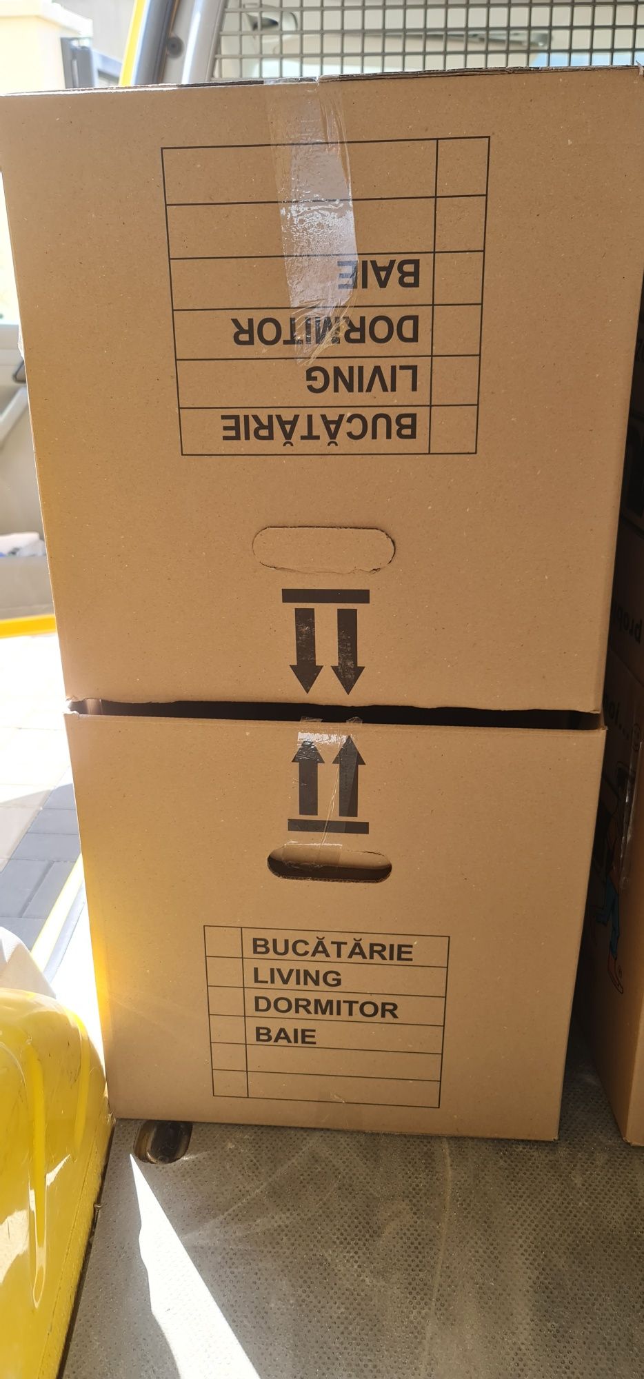 Vand cutii carton