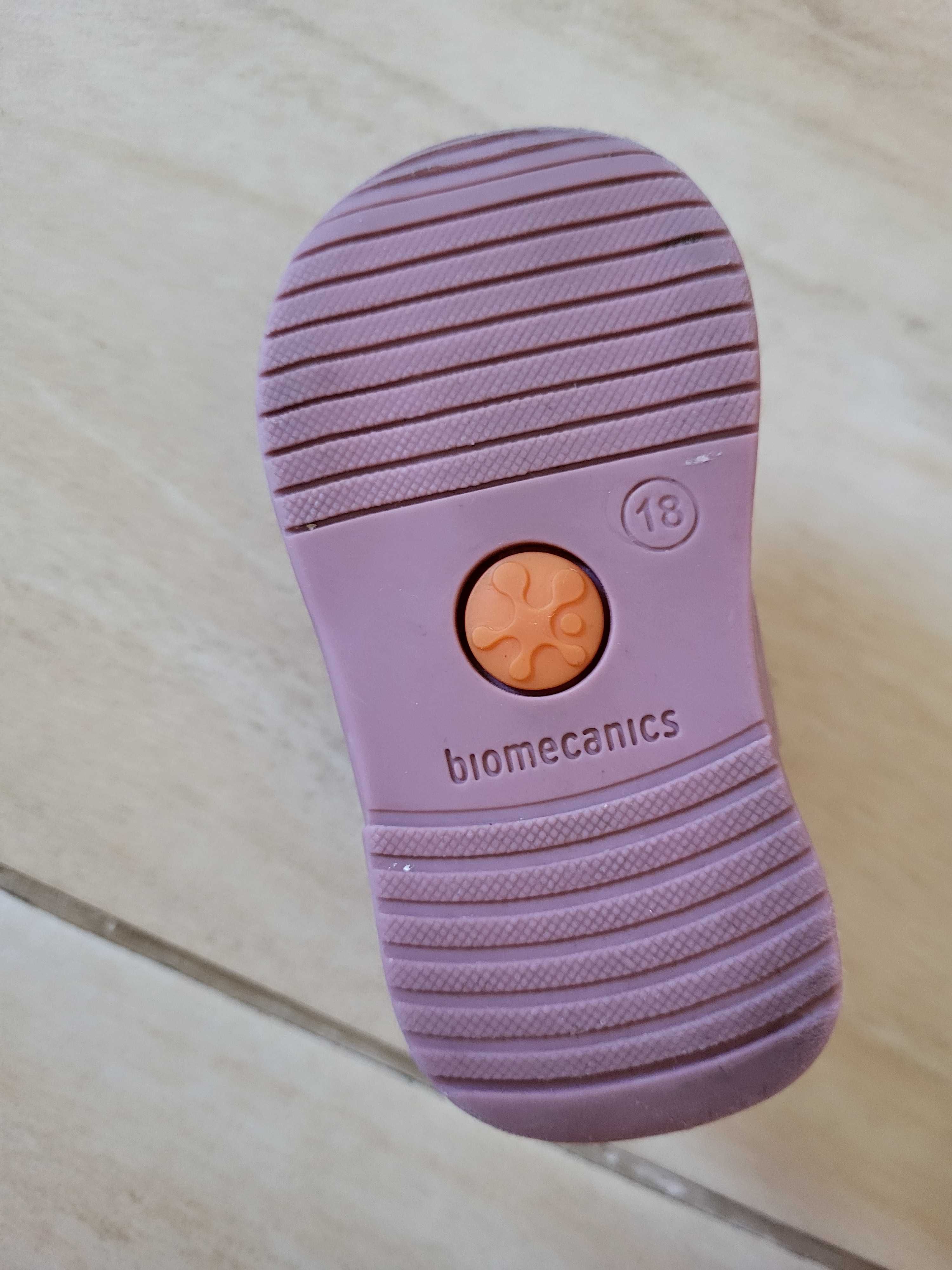 Vand papuci fetite Biomecanics