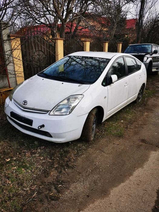 Piese auto din Dezmembrari pt Toyota Prius Generatia 2 2003-2008