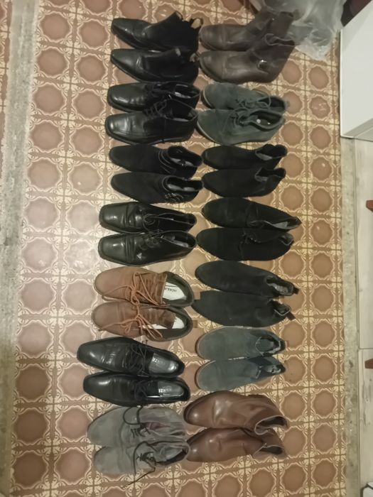 Vând pantofi bărbati