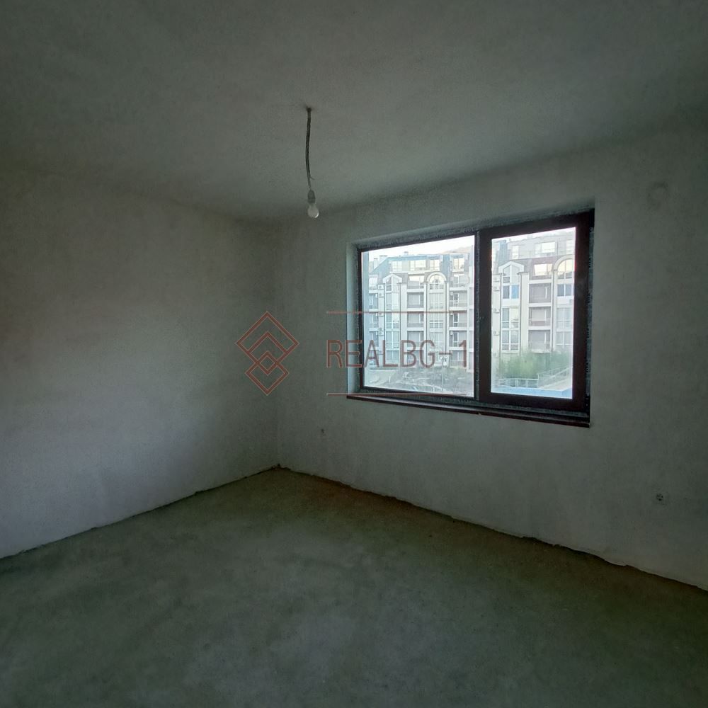 Продава се Двустаен апартамент в Каварна - 70 кв.м за 843 €/кв.м - Снимка #6