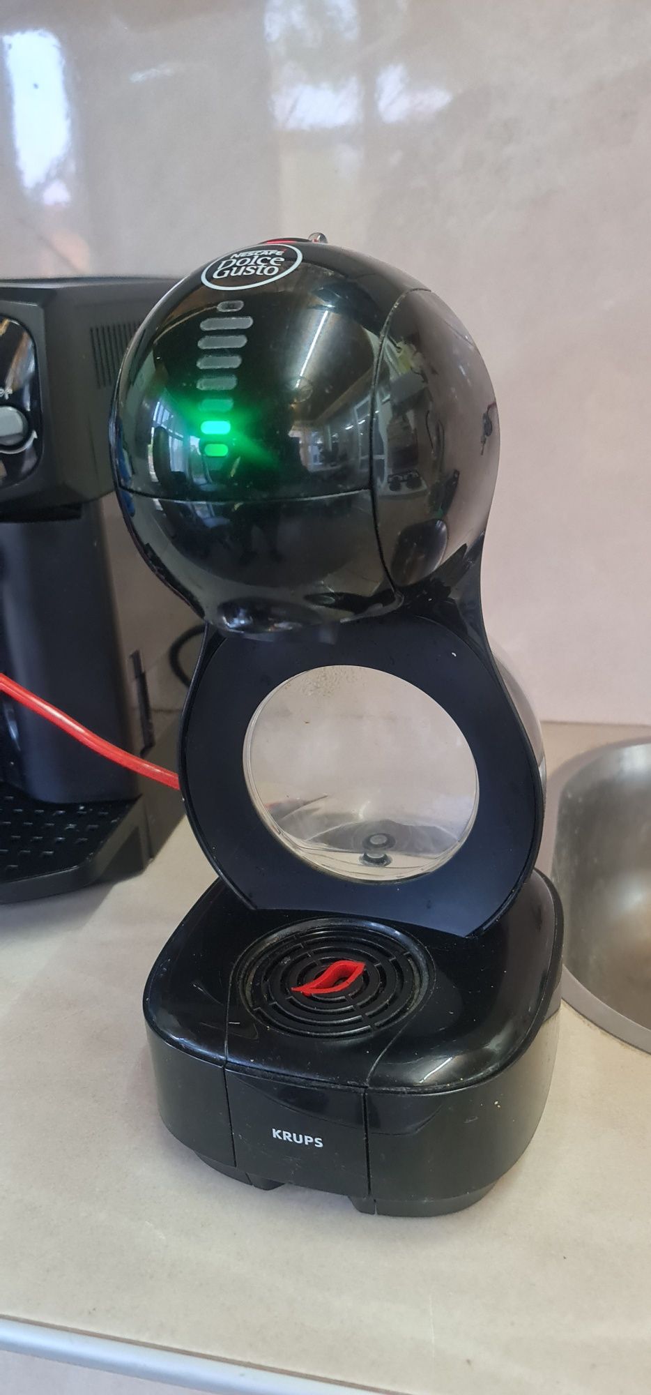 Кафемашина Dolce Gusto с капсули