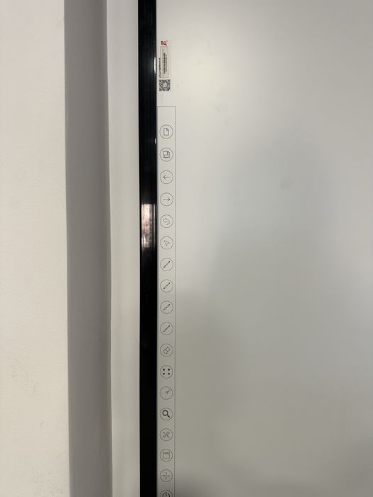 Tabla interactiva IQ Board LIGHT 87”/221cm