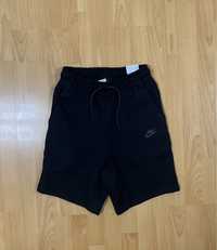 Nike Tech Fleece pantaloni scurti