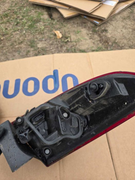 Tripla Stop Lampa Dreapta de pe Aripa Caroserie Renault Megane 3 Break