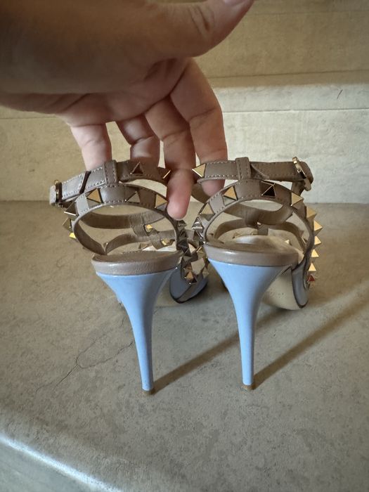 Оригинални обувки Valentino