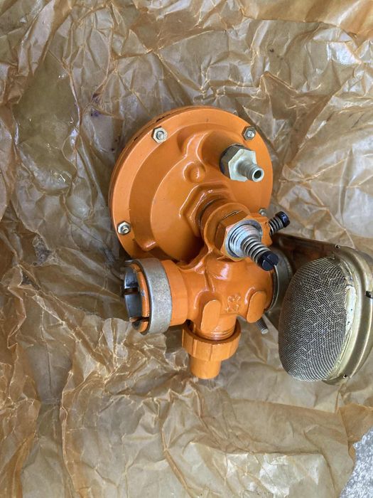 Карбуратор за Дружба и Урал