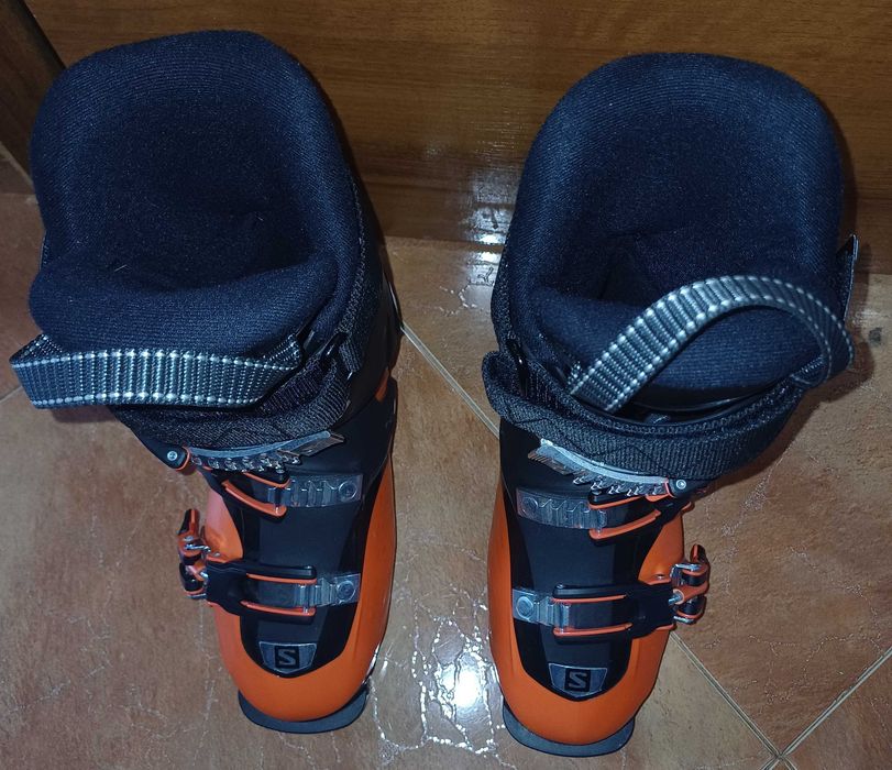 Чисто нови детски ски обувки Salomon