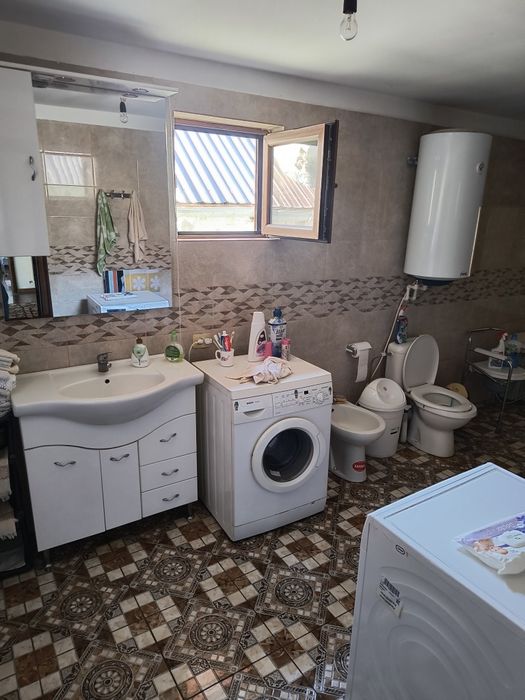 Casă de vânzare - Gherăseni, Buzău.