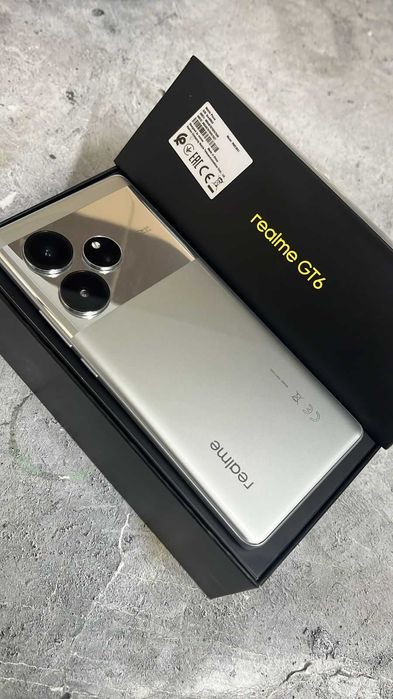 Продам Realme GT6 256 gb (Талдыкорган КБ 49) лот 706857