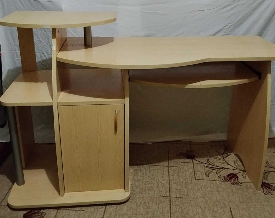 Бюро за компютър