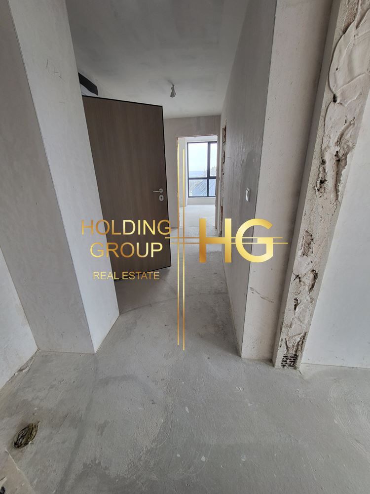 Продава се Тристаен апартамент в Варна, Бриз - 103 кв.м за 2007 €/кв.м - Снимка #4