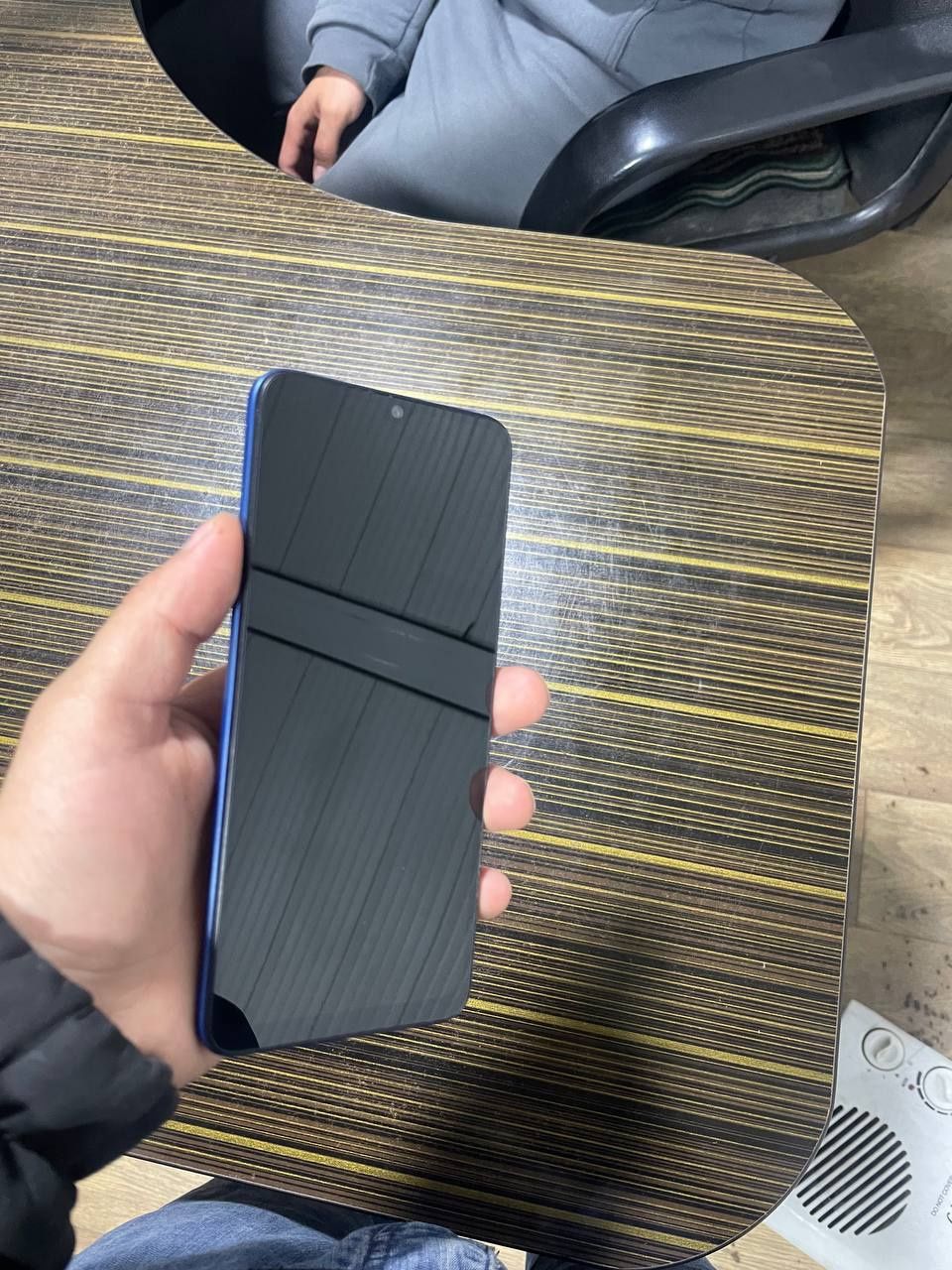 Redmi 12c sotiladi