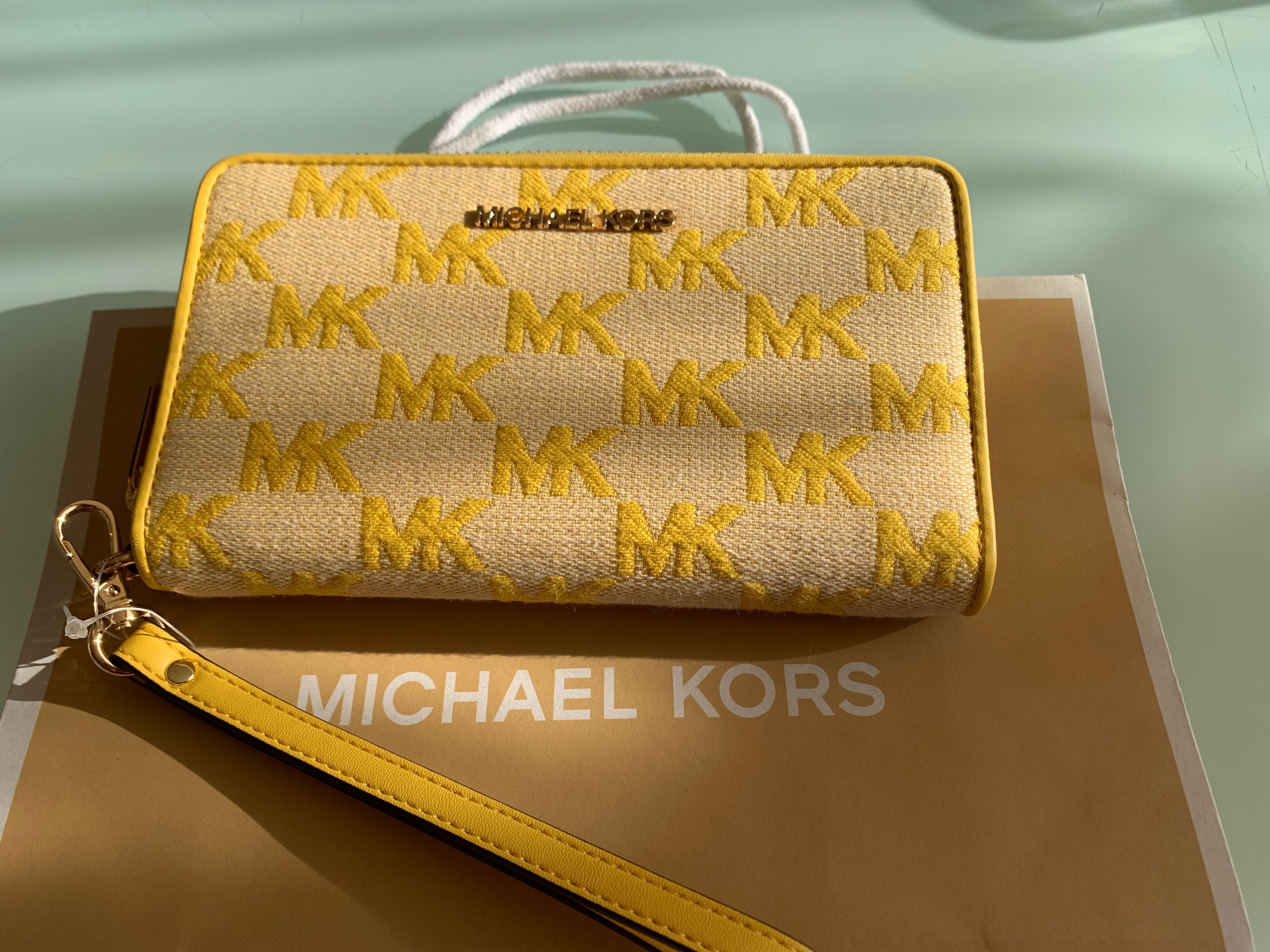 Michael Kors Gilly Large Drawstring Tote Bag