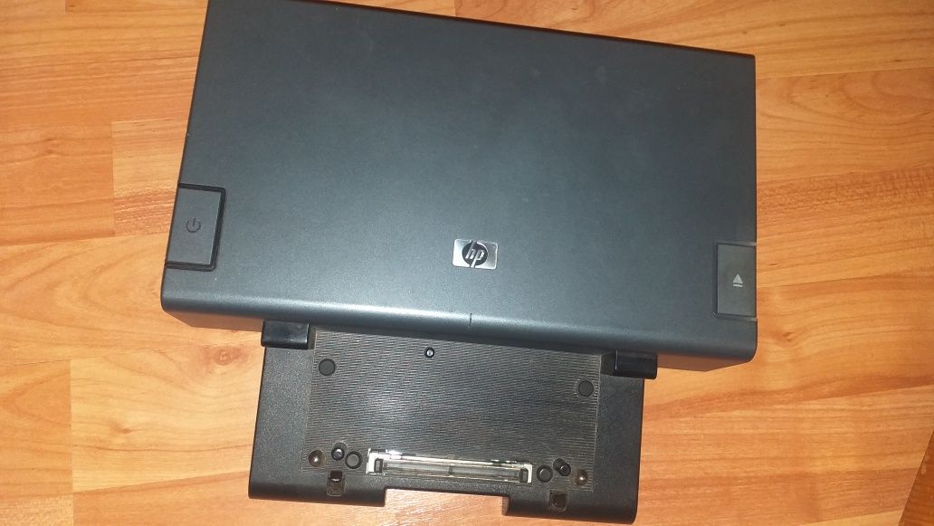 HP docking station