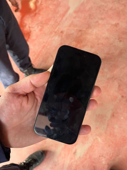 Iphone 15 128 gb. Vand sau schimb cu PC