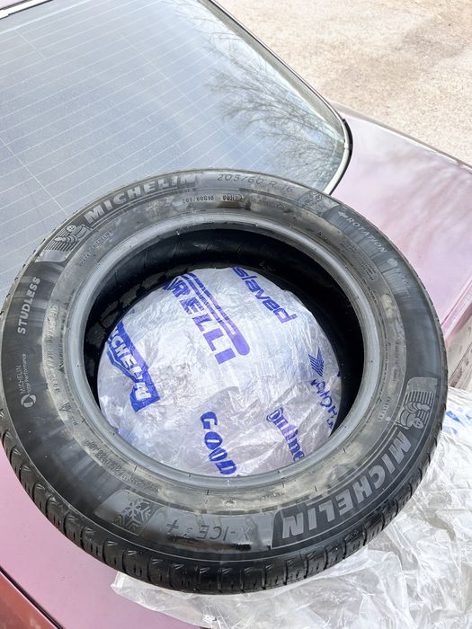 Продается комплект зимней резины Michelin