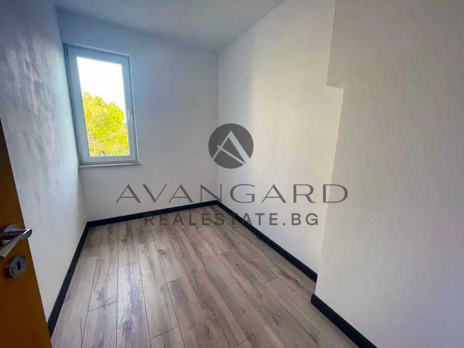 Продава се Тристаен апартамент в Пловдив, Кючук Париж - 51 кв.м за 2451 €/кв.м - Снимка #5