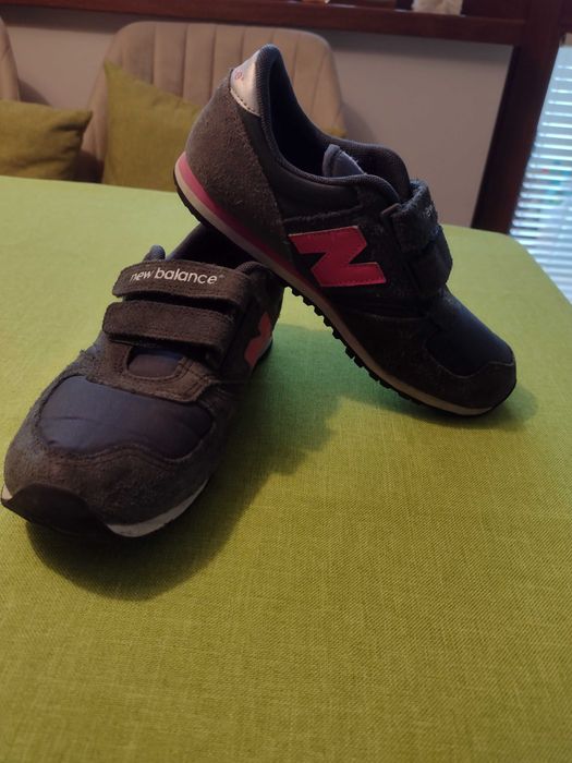 Детски маратонки за момиче