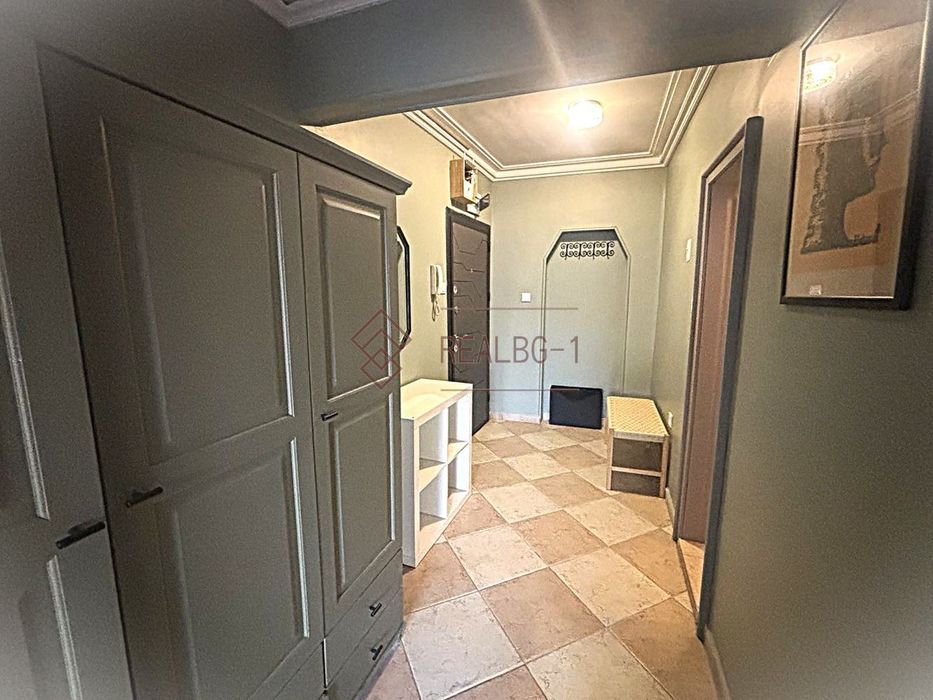 Дава се под наем Двустаен апартамент в Варна, Операта - 70 кв.м за 600 € - Снимка #1