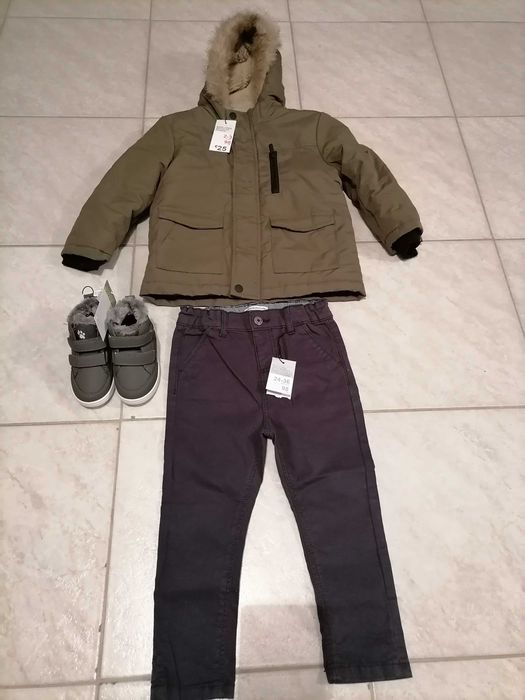 Set geaca pantaloni primark ptr copil 2-3ani