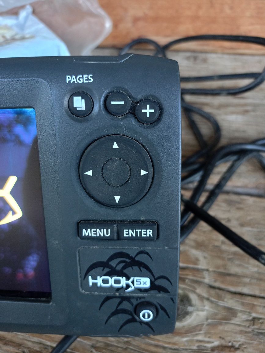 Сонар  Lowrance hook 5 chirp!