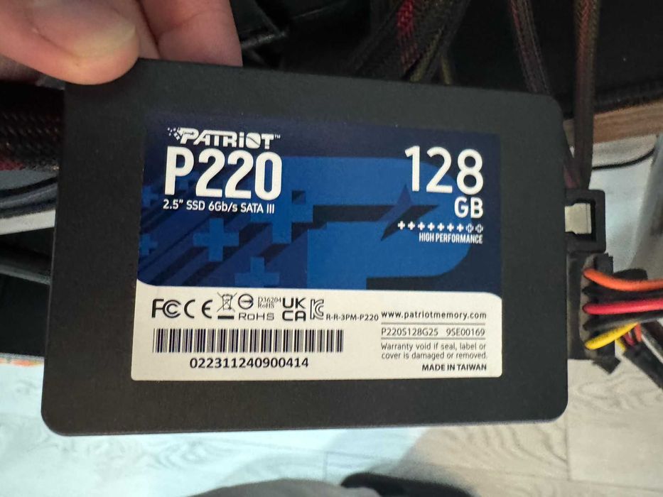 KIT MB ASUS & PROC I7-860 & VIDEO AMD Radeon & SSD Patriot 128 & SURSA