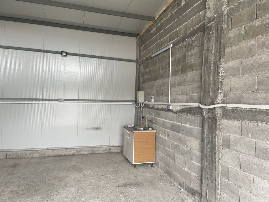 Под наем хале склад сервиз