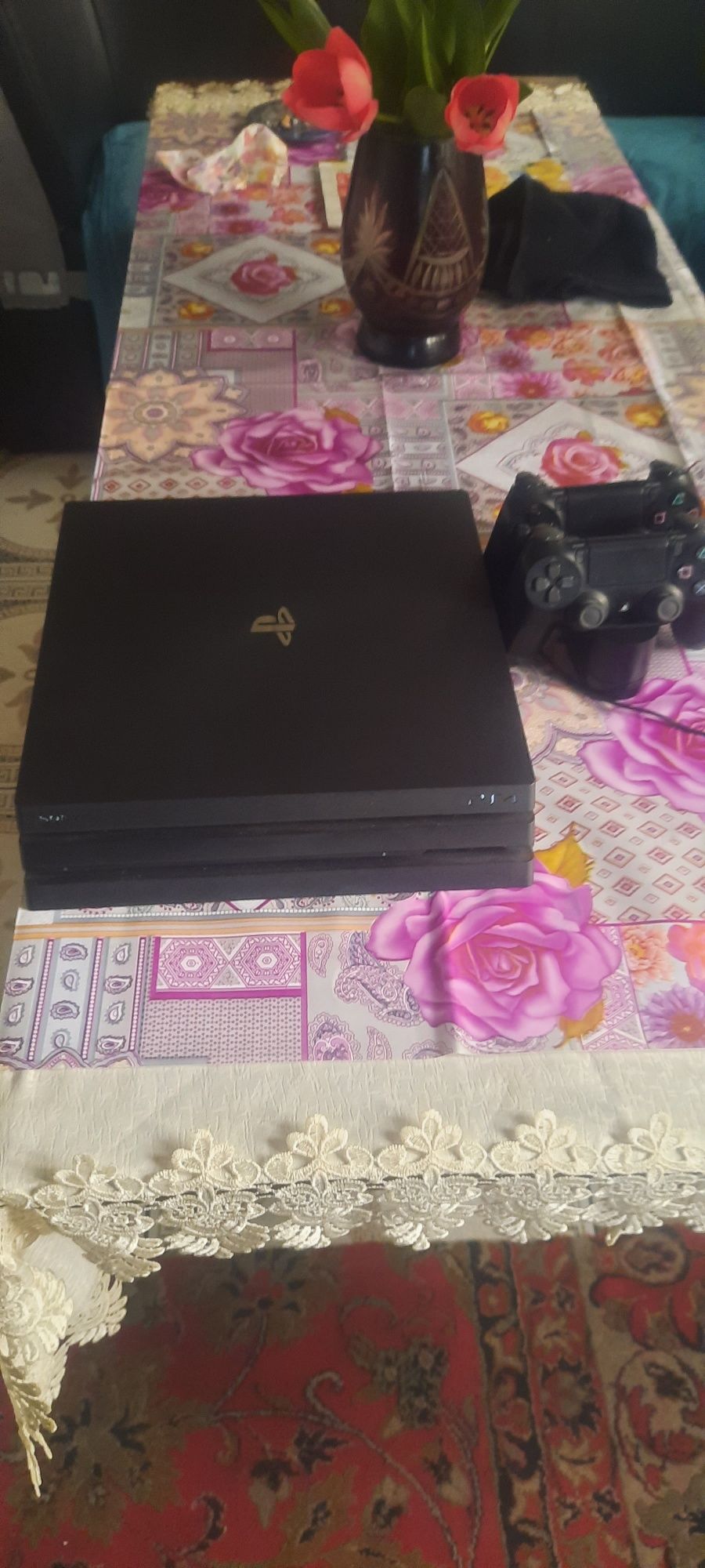 Ps4 pro 1 t memorie