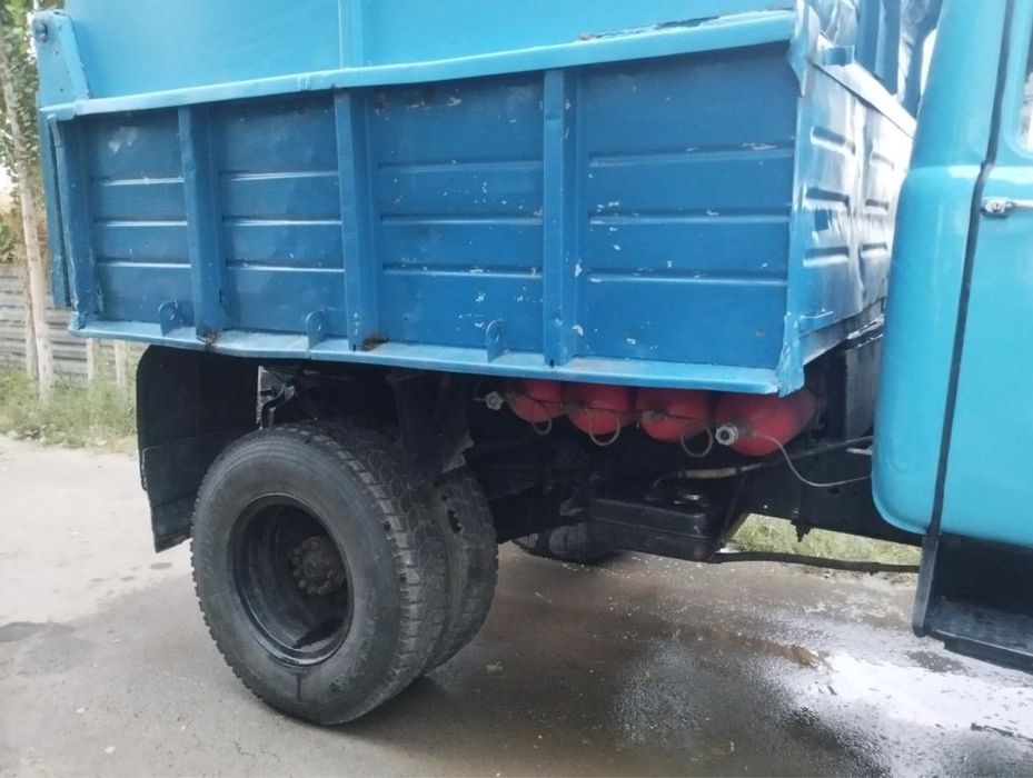 Zil 130  yxolat zor muamos yoq umiman keb minib korila