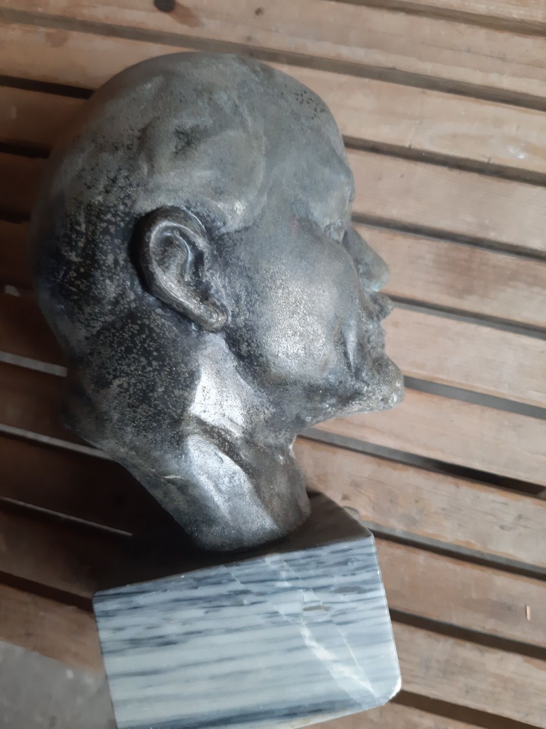 Бюст Ленина(голова)из мрамора