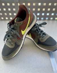 Adidasi Nike Internationalist marimea 38.5