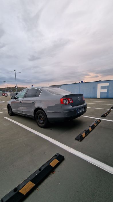 Passat B6 1.9 bkc  daca nu vi sigur sa o iei mai bine sa nu vi