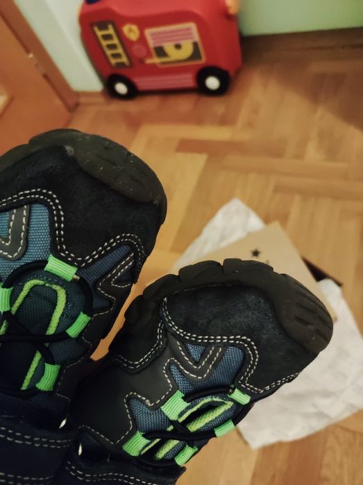 Топли обувки от ест. кожа