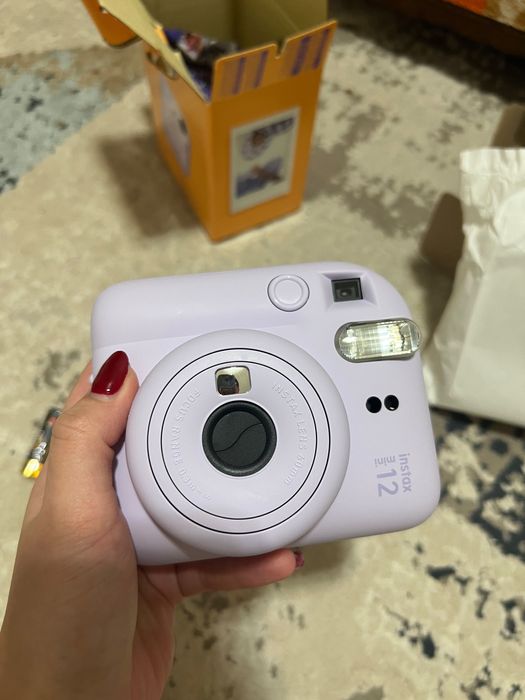 Камера, фотоаппарат instax